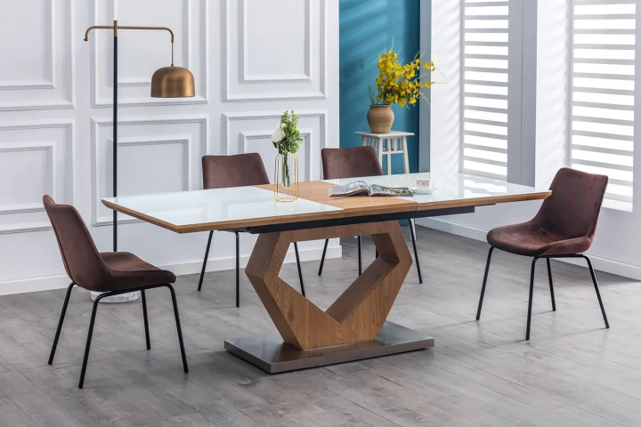 Gavin Extending Glass Table 160 to 200 cm. Dining or Kitchen